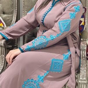 Elegant Long Sleeve Embroidered Dress